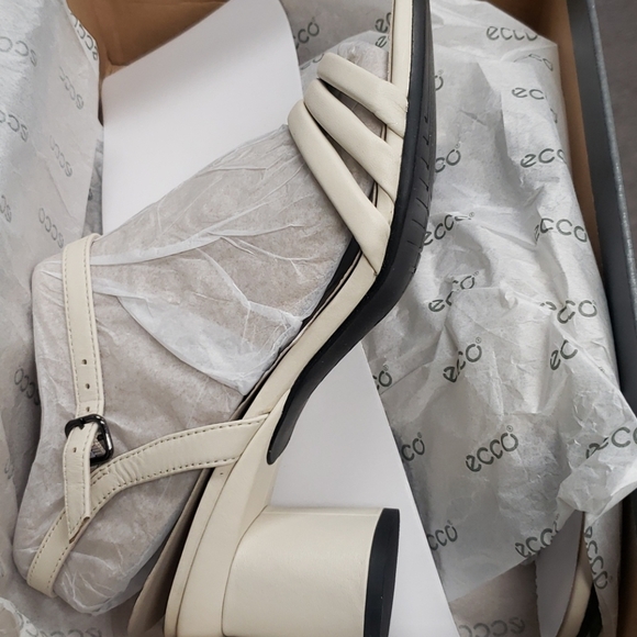 🎁 ECCO Women's ELEVATE 65 BLOCK SANDAL - Picture 8 of 8